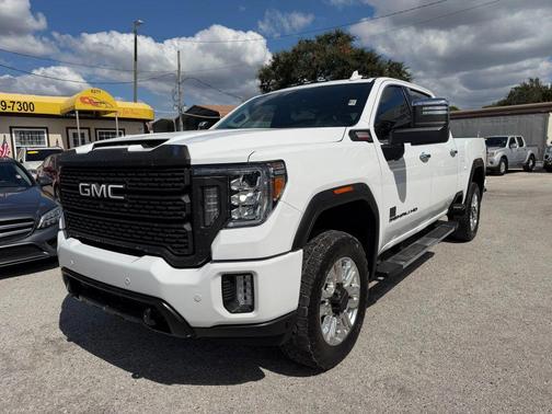 2023 GMC Sierra 2500 Denali