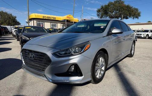 2019 Hyundai SONATA SE