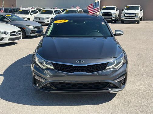 2019 Kia Optima S