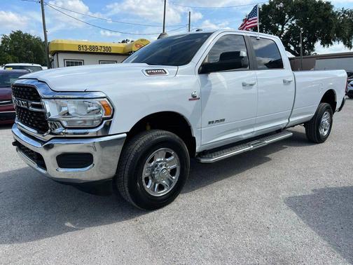 2022 RAM 2500 Big Horn Crew Cab 4x4 8' Box