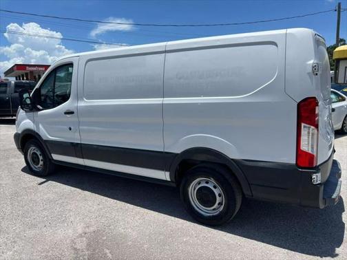 2017 Ford Transit-250 Base