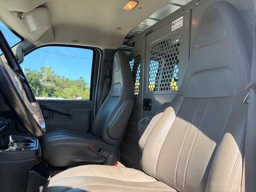 2019 Chevrolet Express 2500 Work Van