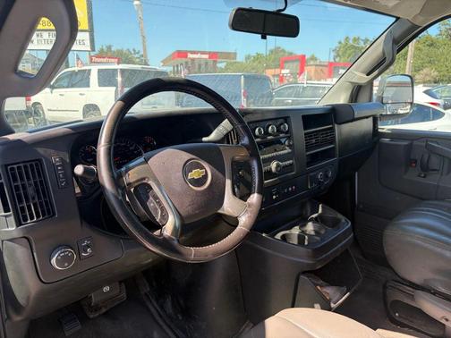 2019 Chevrolet Express 2500 Work Van
