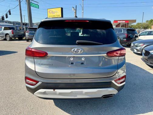 2019 Hyundai SANTA FE SE 2.4