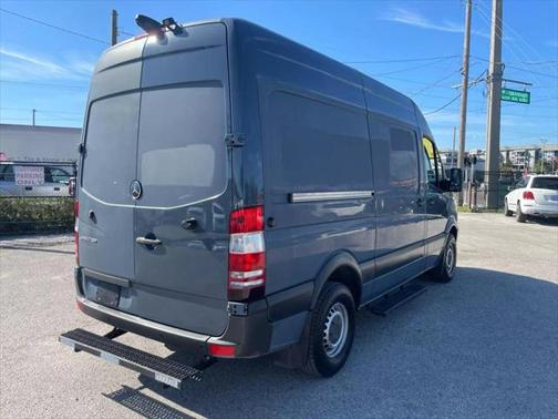 2018 Mercedes-Benz Sprinter 2500 Standard Roof