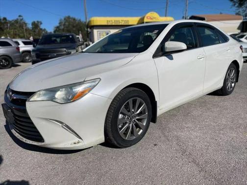 2016 Toyota Camry XLE