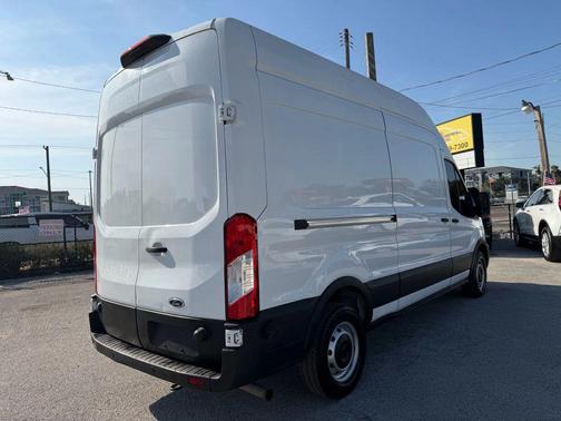2020 Ford Transit-250 Base