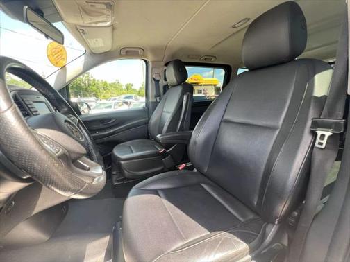 2018 Mercedes-Benz Metris Base