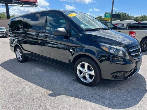 2018 Mercedes-Benz Metris Base