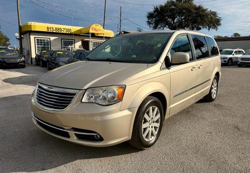 2015 Chrysler Town & Country Touring