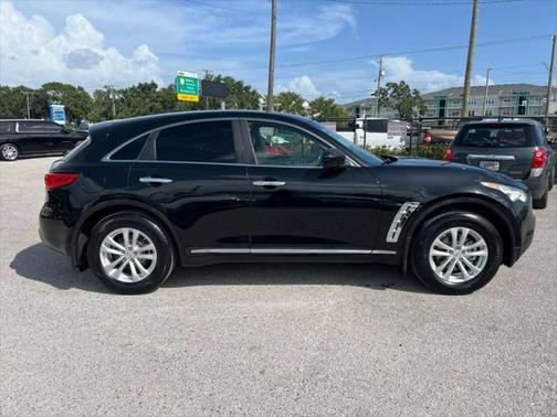 2012 INFINITI FX35 Base