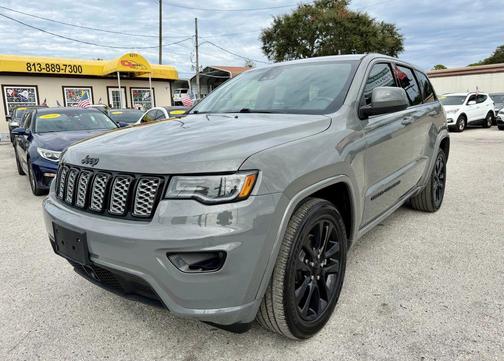 2021 Jeep Grand Cherokee Laredo