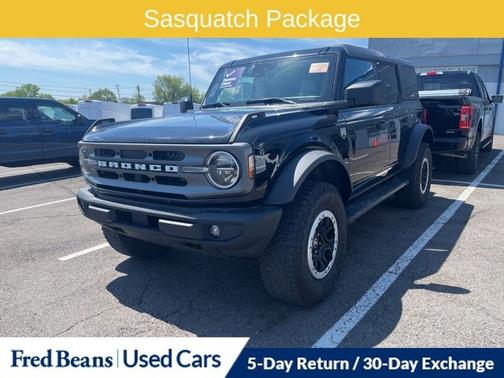 SHADOW BLACK 2023 Ford Bronco BIG BEND