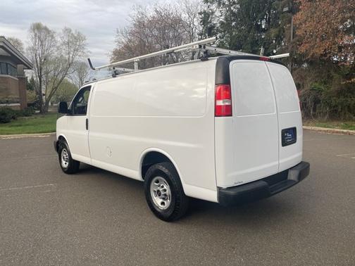 2021 GMC Savana 2500 WORK VAN
