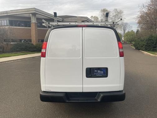 2021 GMC Savana 2500 WORK VAN
