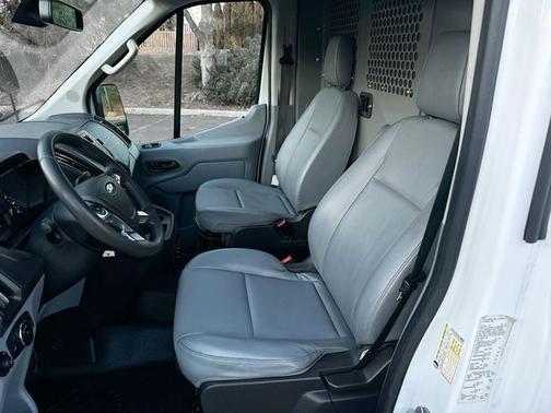 2019 Ford Transit-350 148 WB MEDIUM ROOF CARGO