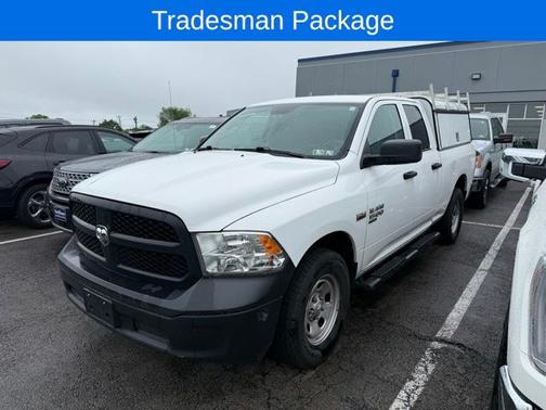Bright White Clearcoat 2022 RAM 1500 Classic TRADESMAN