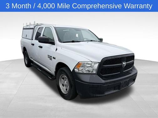 Bright White Clearcoat 2022 RAM 1500 Classic TRADESMAN