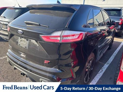 2019 Ford Edge ST