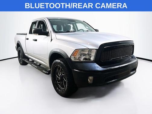 2017 RAM 1500 SLT
