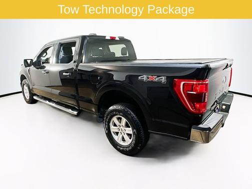 AGATE BLACK METALLIC 2021 Ford F-150 XLT