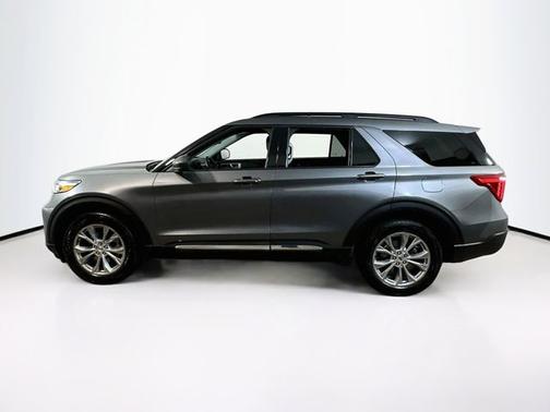 CARBONIZED GRAY METALLIC 2023 Ford Explorer XLT