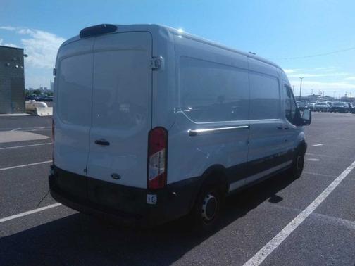 2019 Ford Transit-250 148 WB MEDIUM ROOF CARGO