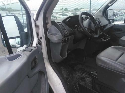 2019 Ford Transit-250 148 WB MEDIUM ROOF CARGO
