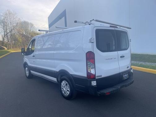 2017 Ford Transit-150 130 WB LOW ROOF CARGO