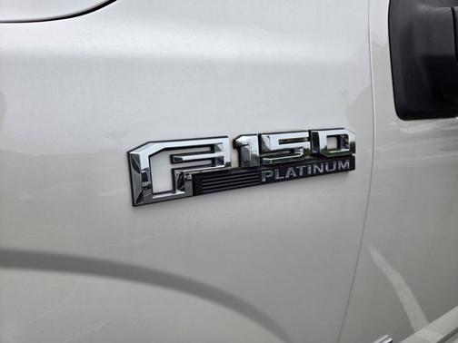 2017 Ford F-150 PLATINUM