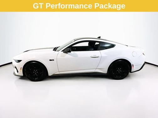 OXFORD WHITE 2024 Ford Mustang GT