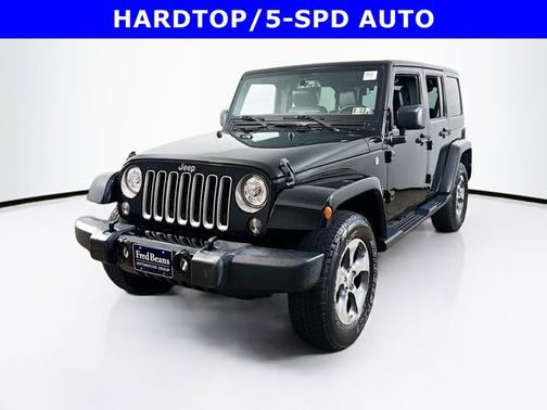 2017 Jeep Wrangler Unlimited SAHARA