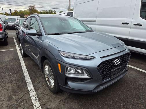 2021 Hyundai KONA SEL