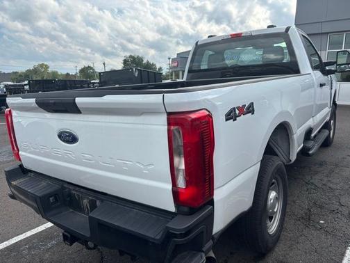 2023 Ford F-350 XL