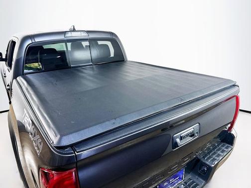 2018 Toyota Tacoma TRD OFF ROAD
