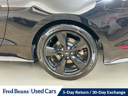 2021 Ford Mustang ECOBOOST