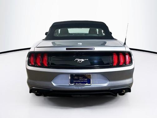 2023 Ford Mustang ECOBOOST PREMIUM