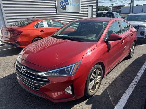 2020 Hyundai ELANTRA SEL