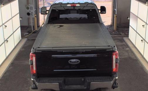 2023 Ford F-350 LARIAT SUPER DUTY