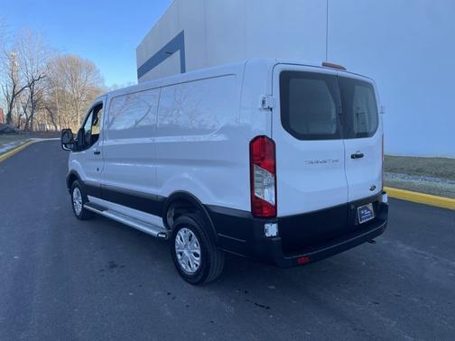 2023 Ford Transit-250 T-250 130 LOW ROOF CERTIFIED