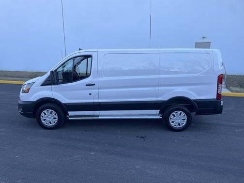 2023 Ford Transit-250 T-250 130 LOW ROOF CERTIFIED