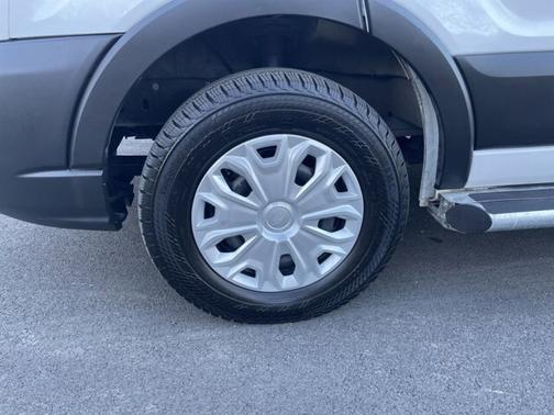 2023 Ford Transit-250 T-250 130 LOW ROOF CERTIFIED