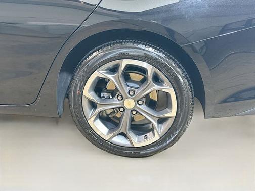 2023 Chevrolet Malibu LT W/1LT