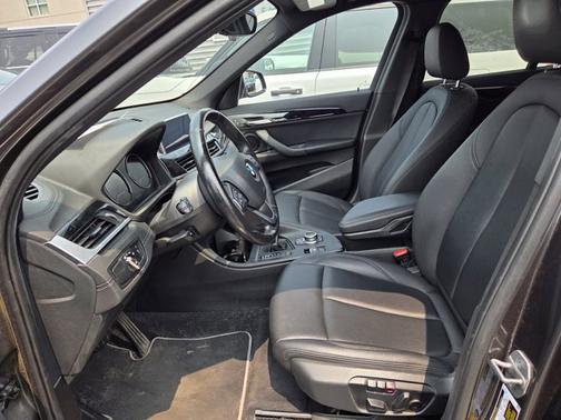 2021 BMW X1 XDRIVE28I