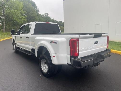 2024 Ford F-350 XLT