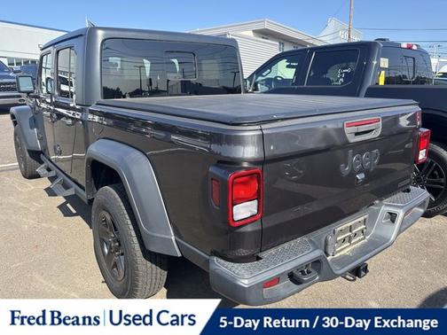 2020 Jeep Gladiator SPORT