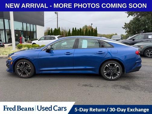 2022 Kia K5 GT-Line