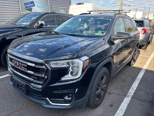 2022 GMC Terrain AT4