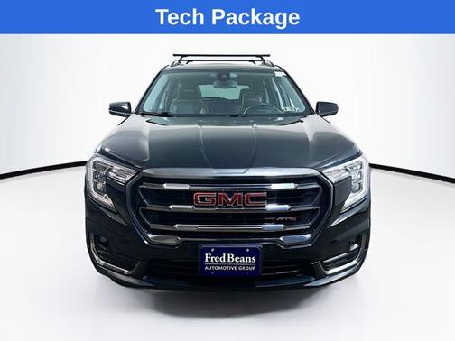 2022 GMC Terrain AT4