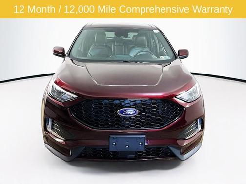 BURGUNDY VELVET MET TINT CC 2023 Ford Edge ST LINE